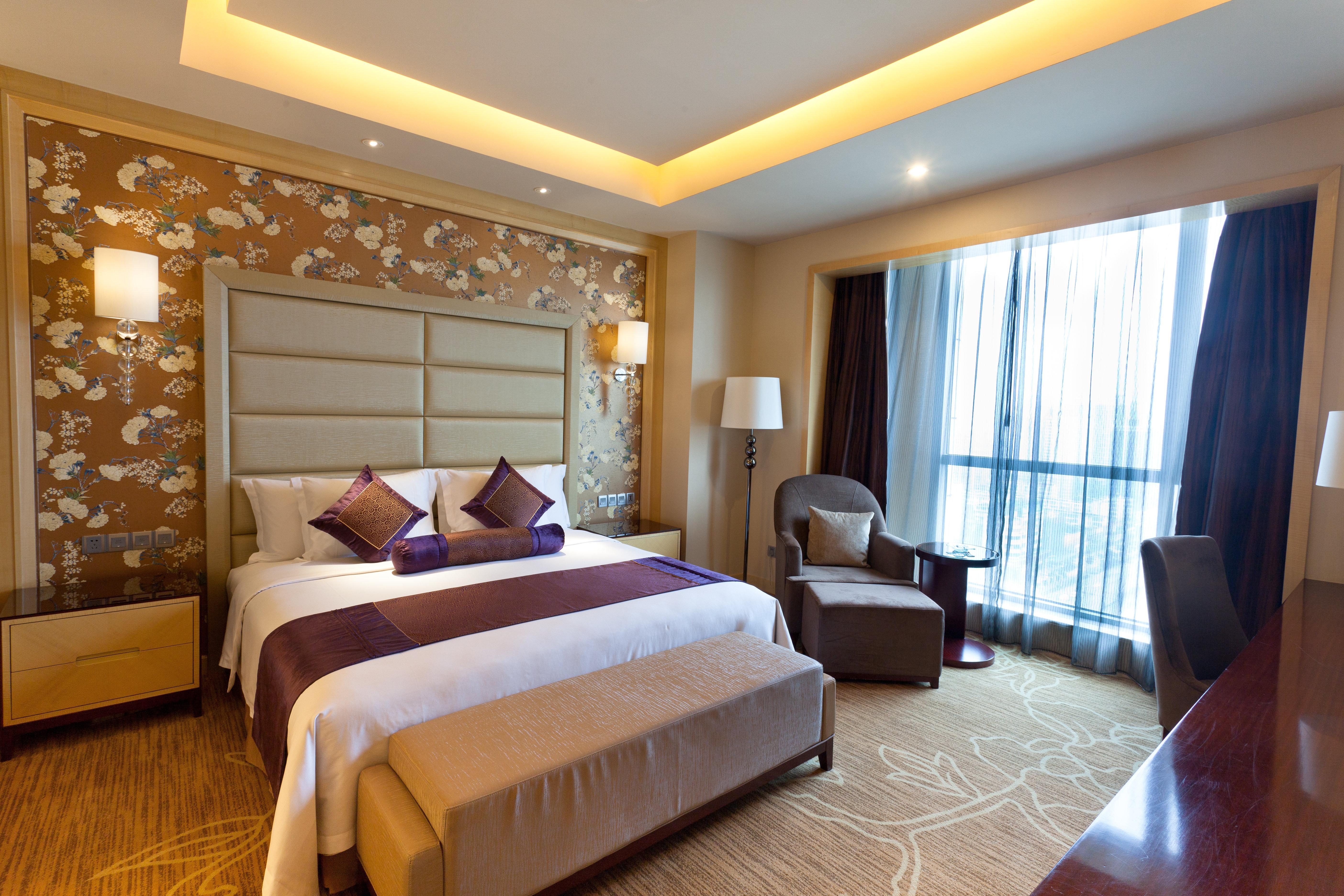 Crowne Plaza Xiangyang By Ihg Hotel Exterior photo